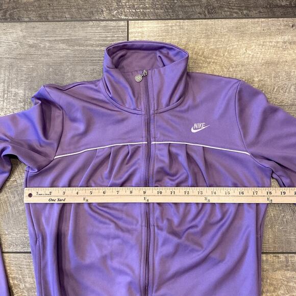 Nike Women's Lightweight Full Zip Track Jacket Light Purple Size M - Picture 6 of 10